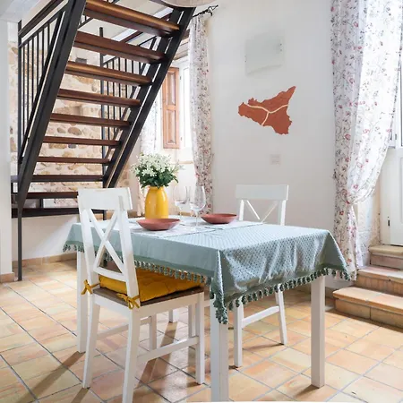 La Gorgone Ortigia Appartement